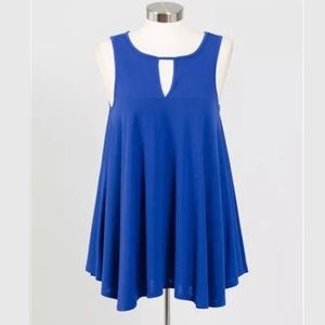 NWT Spense Flowy Top small